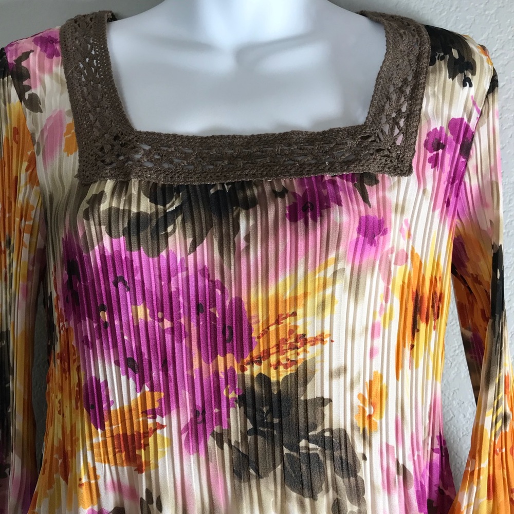 Sunny Leigh peasant dress size small - Picture 3 of 7